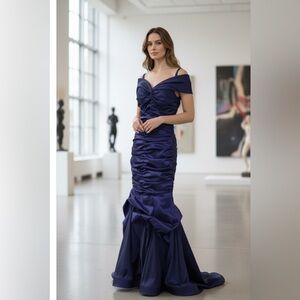 Vintage Jessica McClintock Silk Ruched Evening Dress. Size 8.